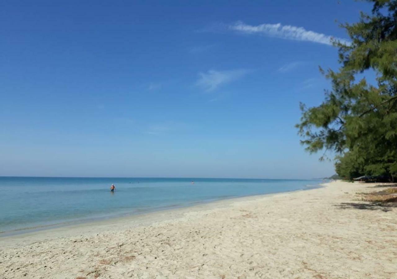 Mae Rampung Beach House Pool Villa Ράγιονγκ Εξωτερικό φωτογραφία